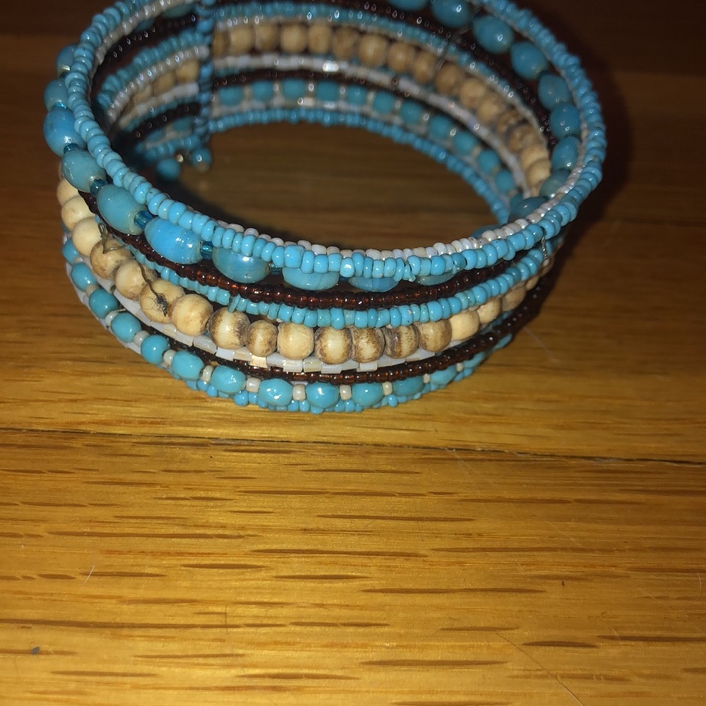 Turquoise Beaded Layered Bracelet - Picture 4 of 5